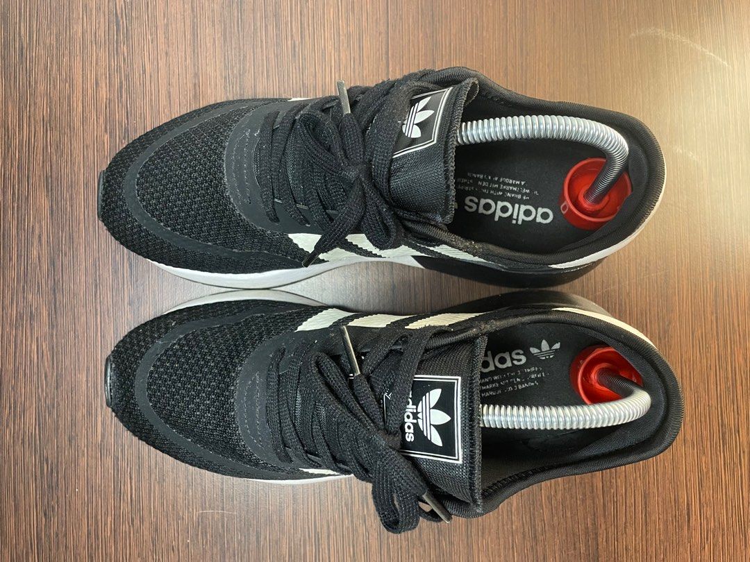 Adidas top iniki 7.5