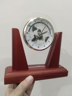 Affordable Brandnew World Time Desk / Alarm Clock 😍👌