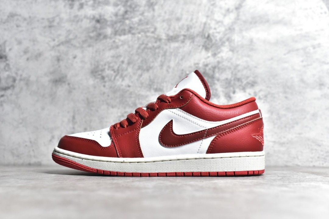 Nike air jordan on sale 1 low red white