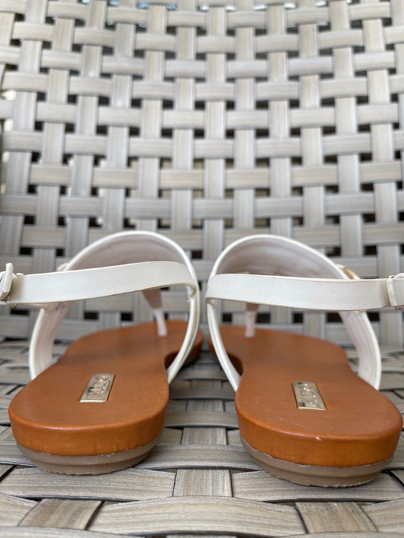 Aldo thong sandals hotsell