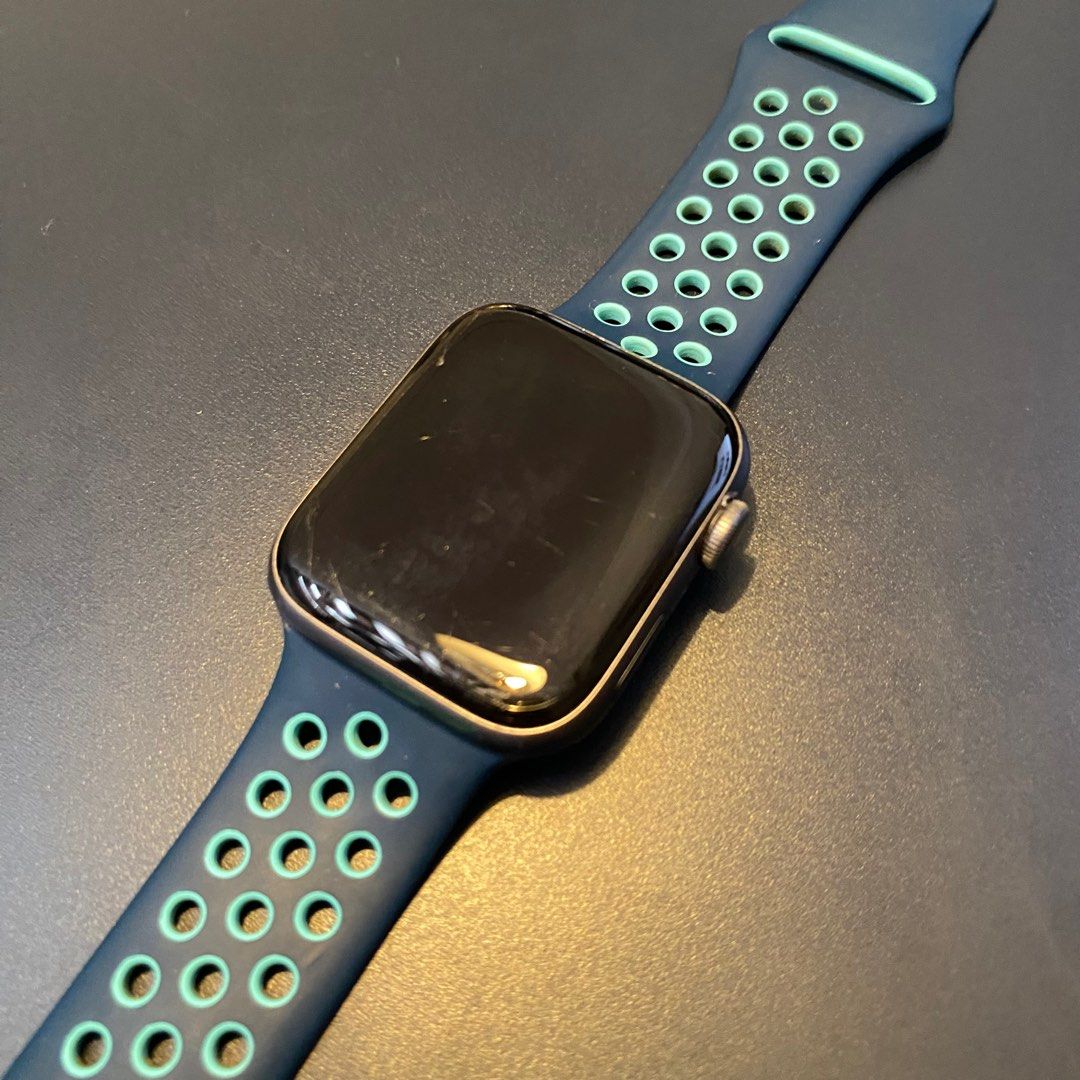 Apple watch series sales 5 nike accessories