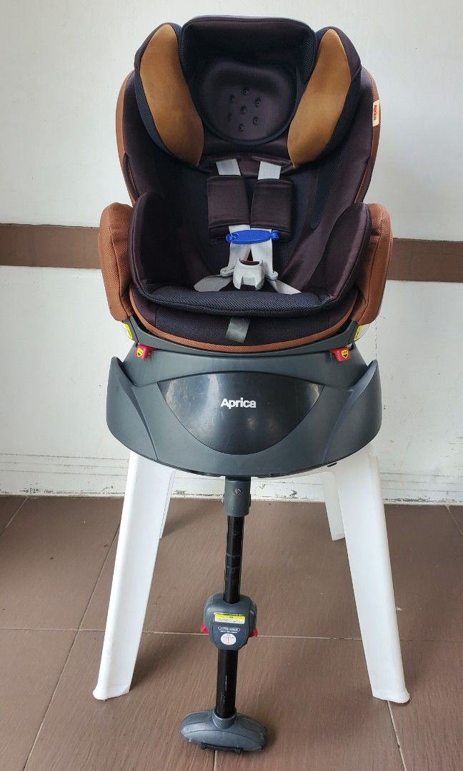 Car seat sale aprica fladea