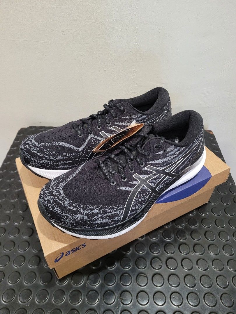 Gel kayano clearance 4e