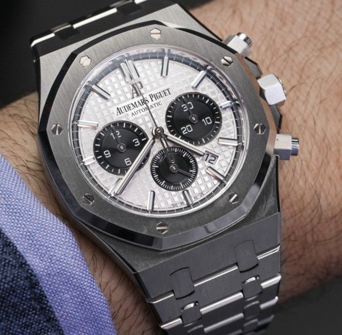 AUTHENTIC NEW UNWORN AP ROYAL OAK CHRONOGRAPH 26331 26331ST PANDA
