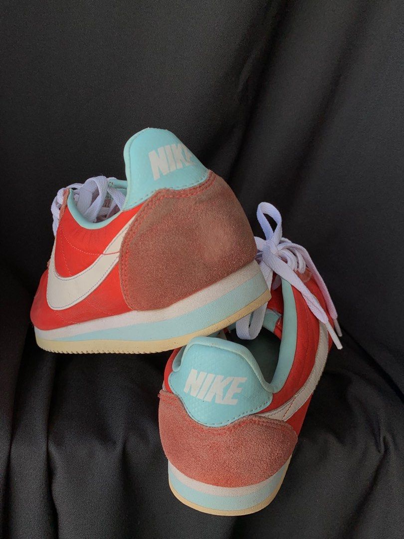 Nike on sale cortez authentic