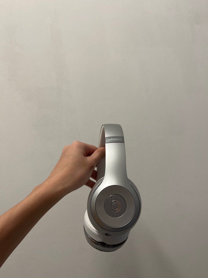 Beats solo 3 wireless gloss white best sale