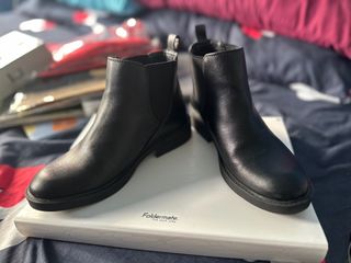 Affordable black hotsell boots