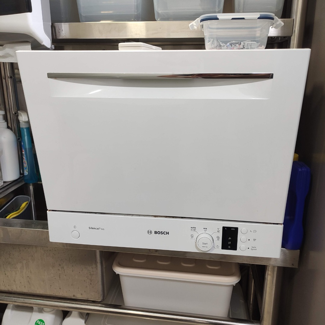 Bosch sks62e22eu compact dishwasher sales
