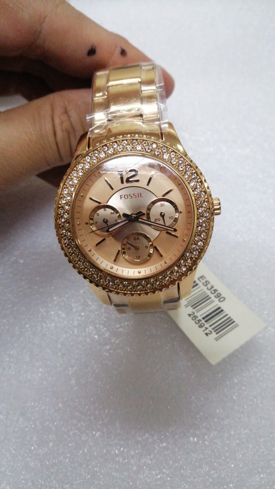 Brand New Fossil Ladies Watch ES3590 Luxury Watches on Carousell