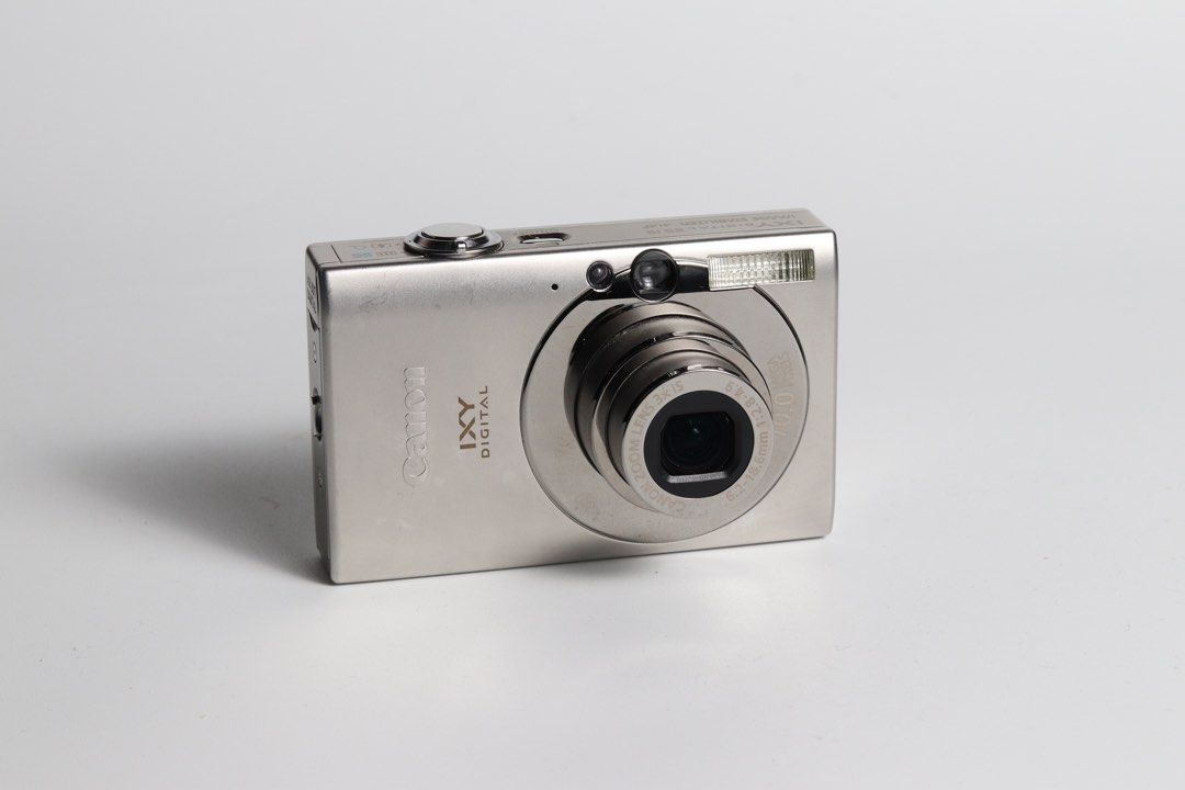 CANON IXY DIGITAL 30S Canon IXY 30S デジタルカメラ 動作未確認 Y12