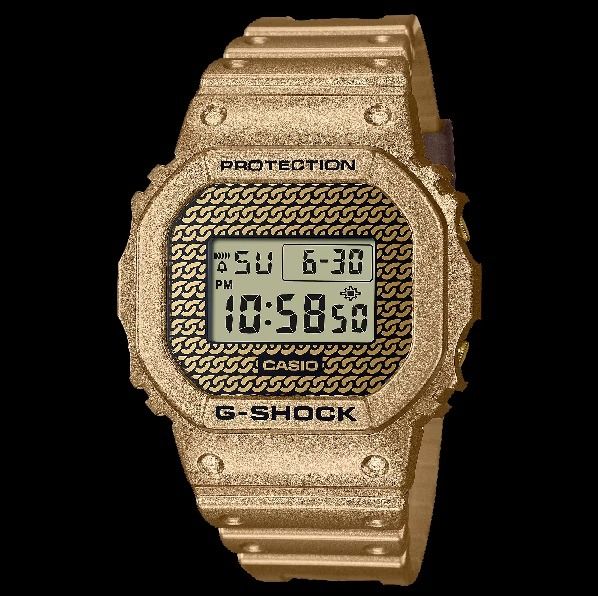 Casio G Shock DWE 5600HG 1 Gold Chain Hip Hop Culture with