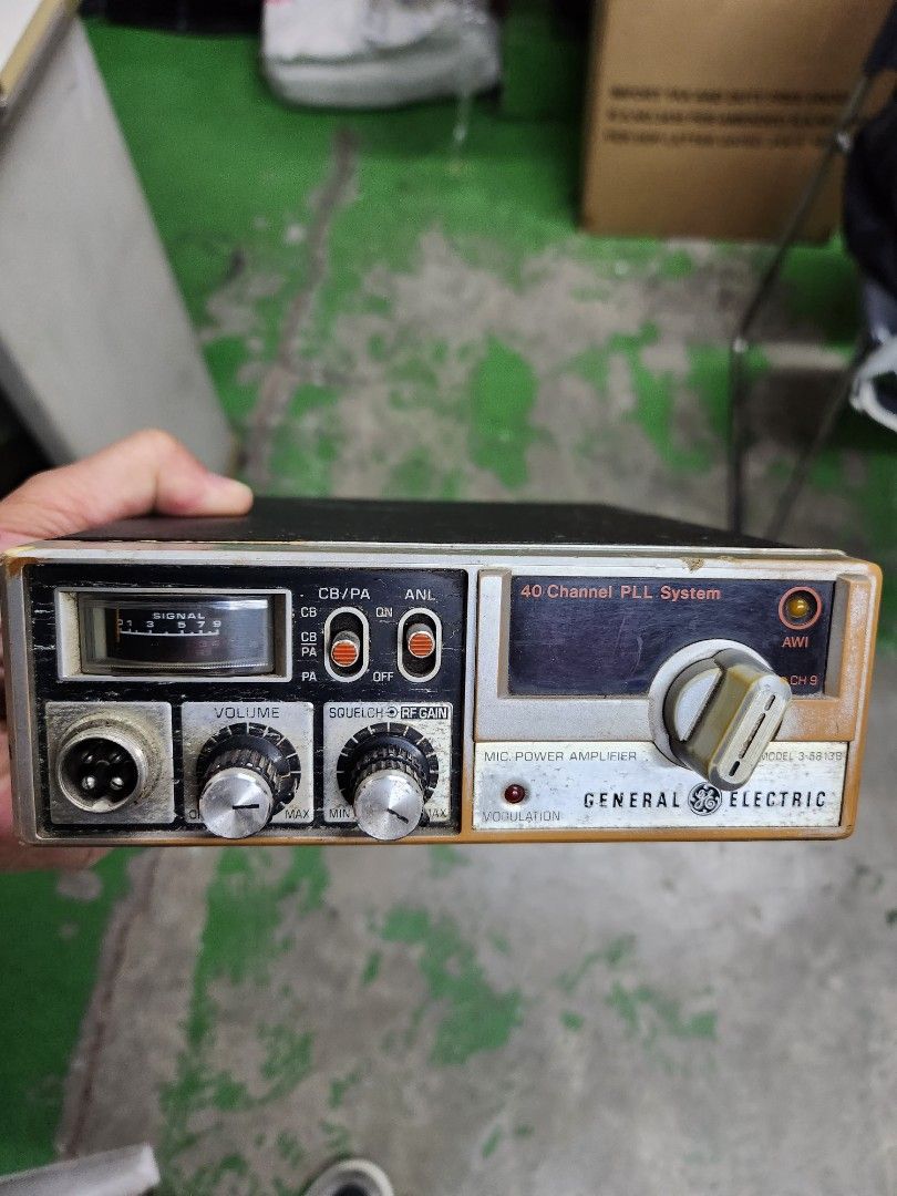 CB Radio (Category: Other Mobile & Gadget Accessories) located in Mandaluyong City. Submitted by rdmorato (Listing ID 1282121831, Image 1). Description: Communication Radio Citizen Band (CB) 27mghz.... 5k for 2 radios.