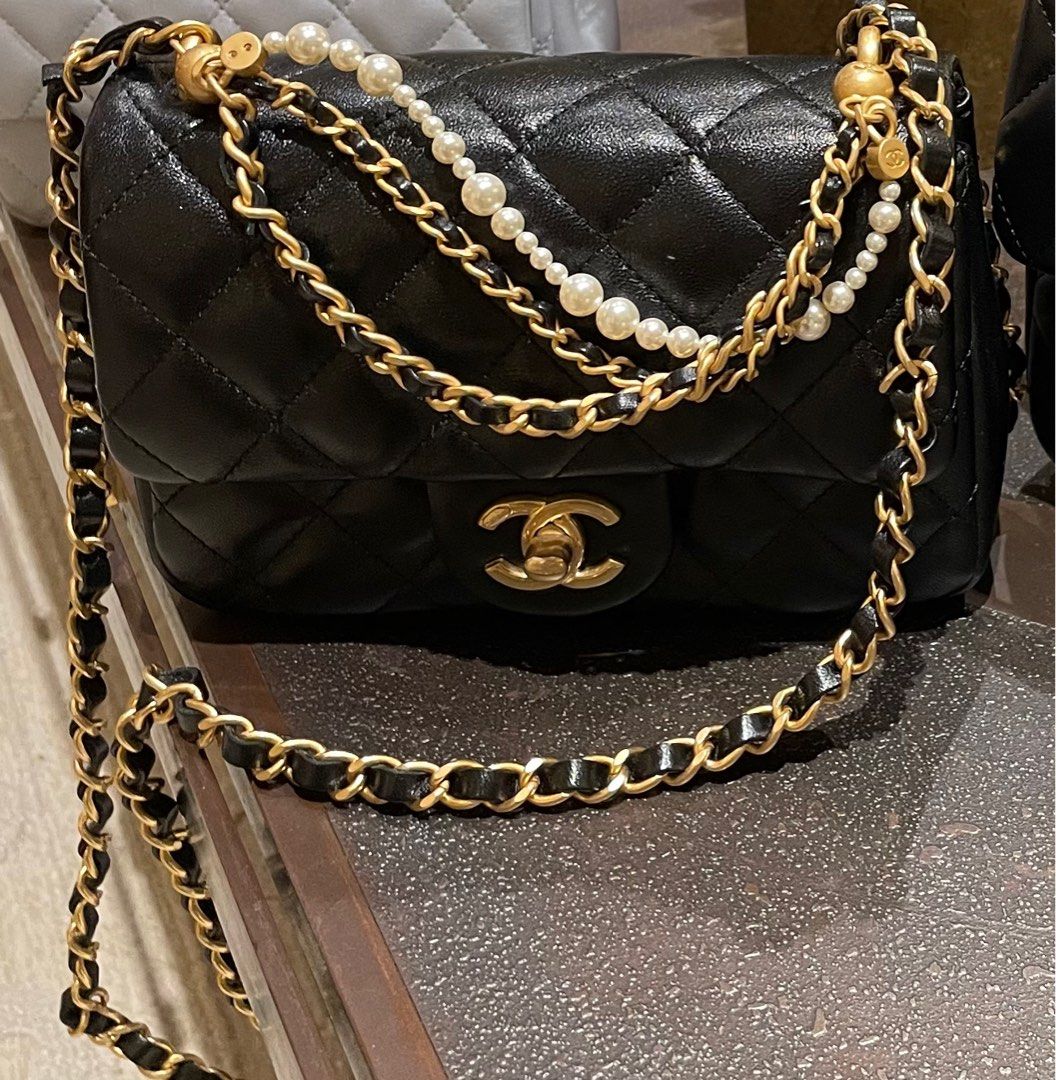 VIP款Chanel 24p 珍珠迷你垂蓋手袋Pearl mini flag bag, 名牌, 手袋及 