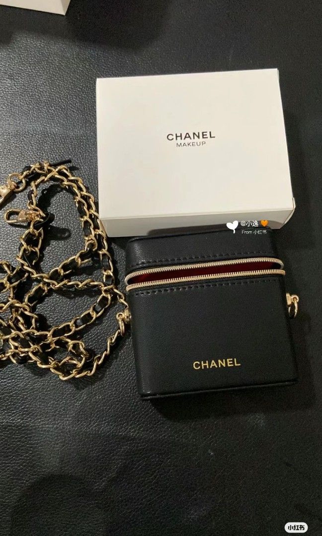 Chanel 2004-2005 Black Satin Lipstick Classic Single Flap Shoulder Bag –  AMORE Vintage Tokyo