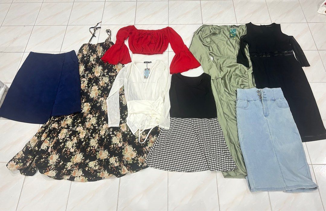 free shipping] Dress bundle (size S-small L) , Women's Fashion, Dresses &  Sets, Dresses on Carousell