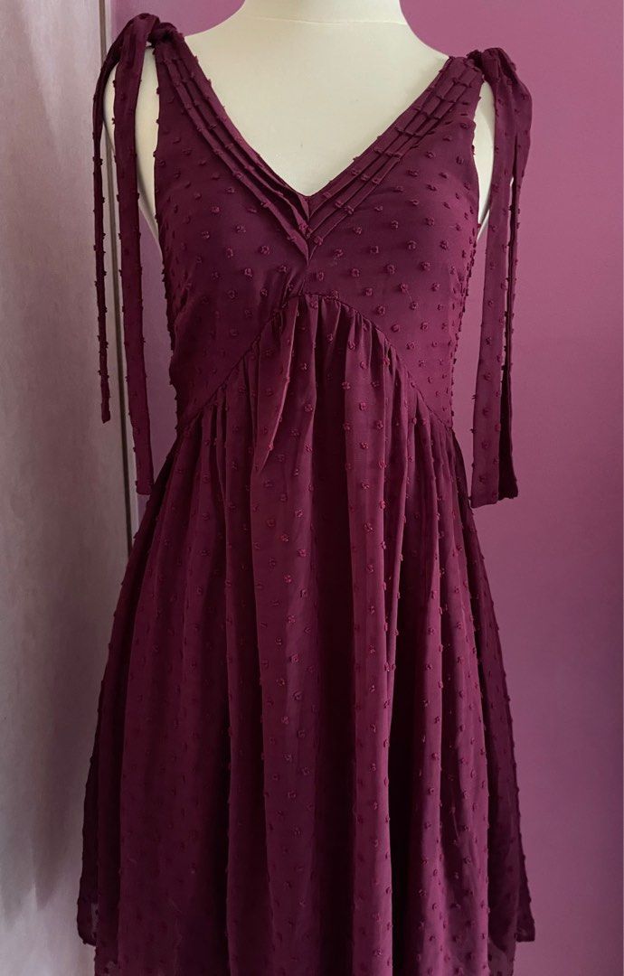 Maroon chiffon new arrivals dress