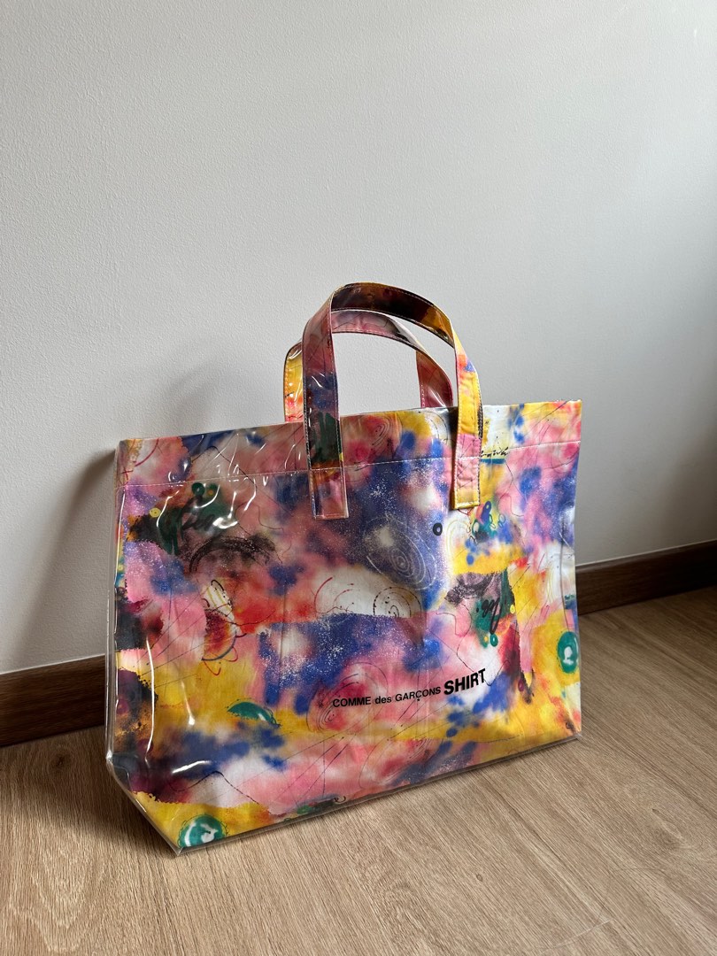 COMME des GARCONS x FUTURA SHIRT TOTE BAG PRINT C LARGE Luxury Bags Wallets on Carousell