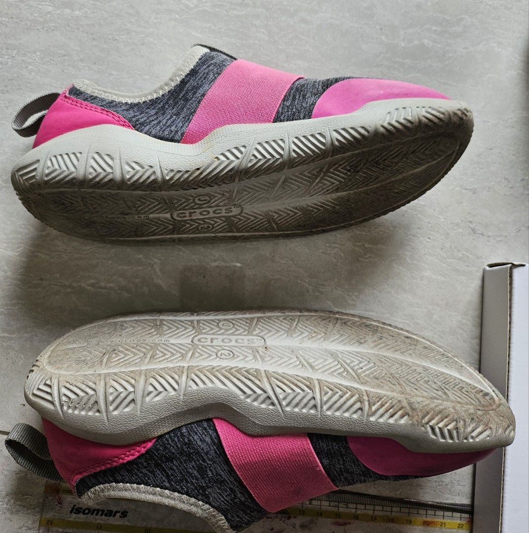 Crocs sports shoes outlet