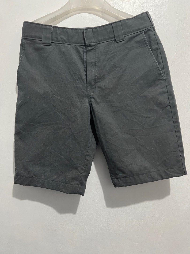 Dickies Flex (Category: Shorts) located in Makati City. Submitted by Row23 (Listing ID 1282144155, Image 2). Description: Waist 34 Length 20.5 Great condition CR 9.7/10 400 +sf MOP Gcash JnT courier .
