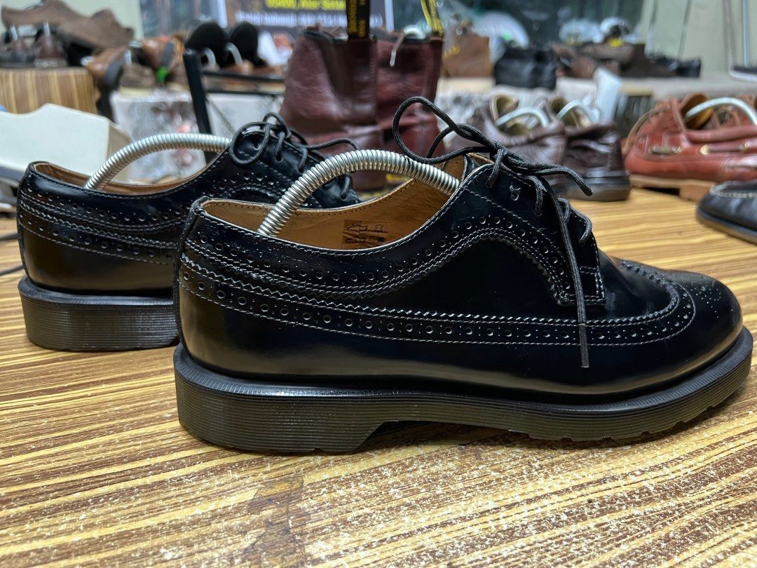 Docmart wingtip hotsell