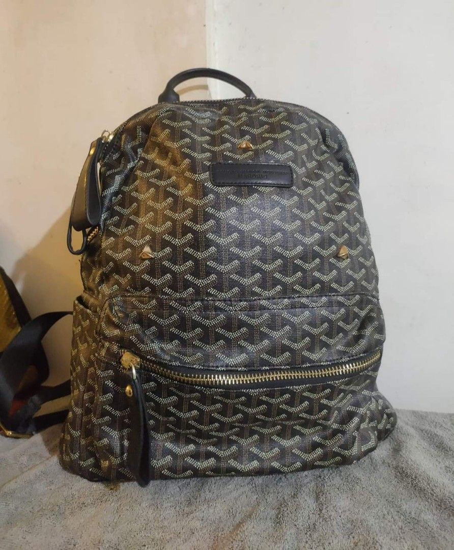 Edmond maison monogram shop goyard
