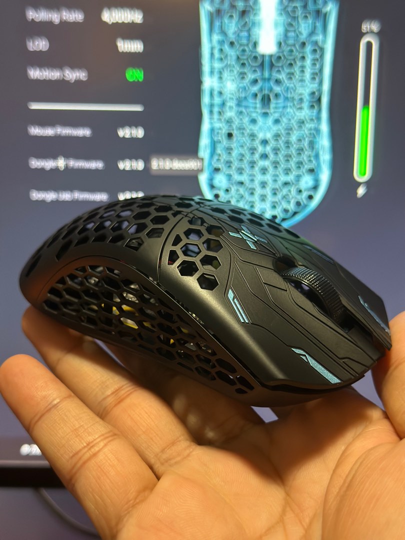 Finalmouse Ultralight X Phantom, Computers & Tech, Parts 