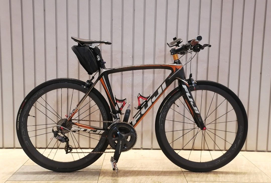 Fuji full carbon hybrid bike only 7.5kg