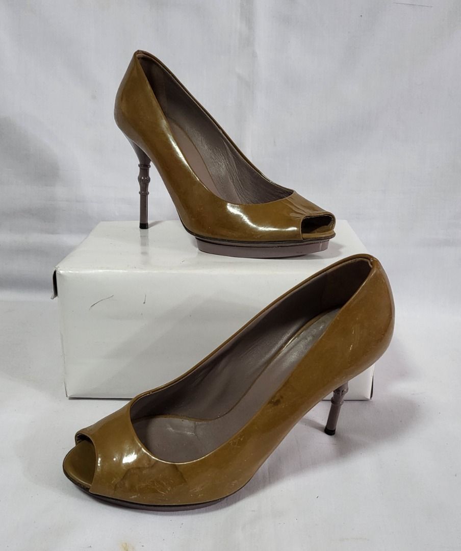 Gucci patent kitten heels top