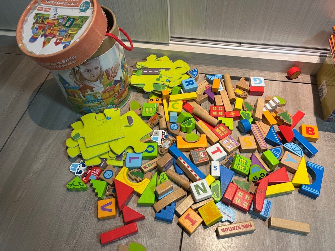 Hape city shop building blocks