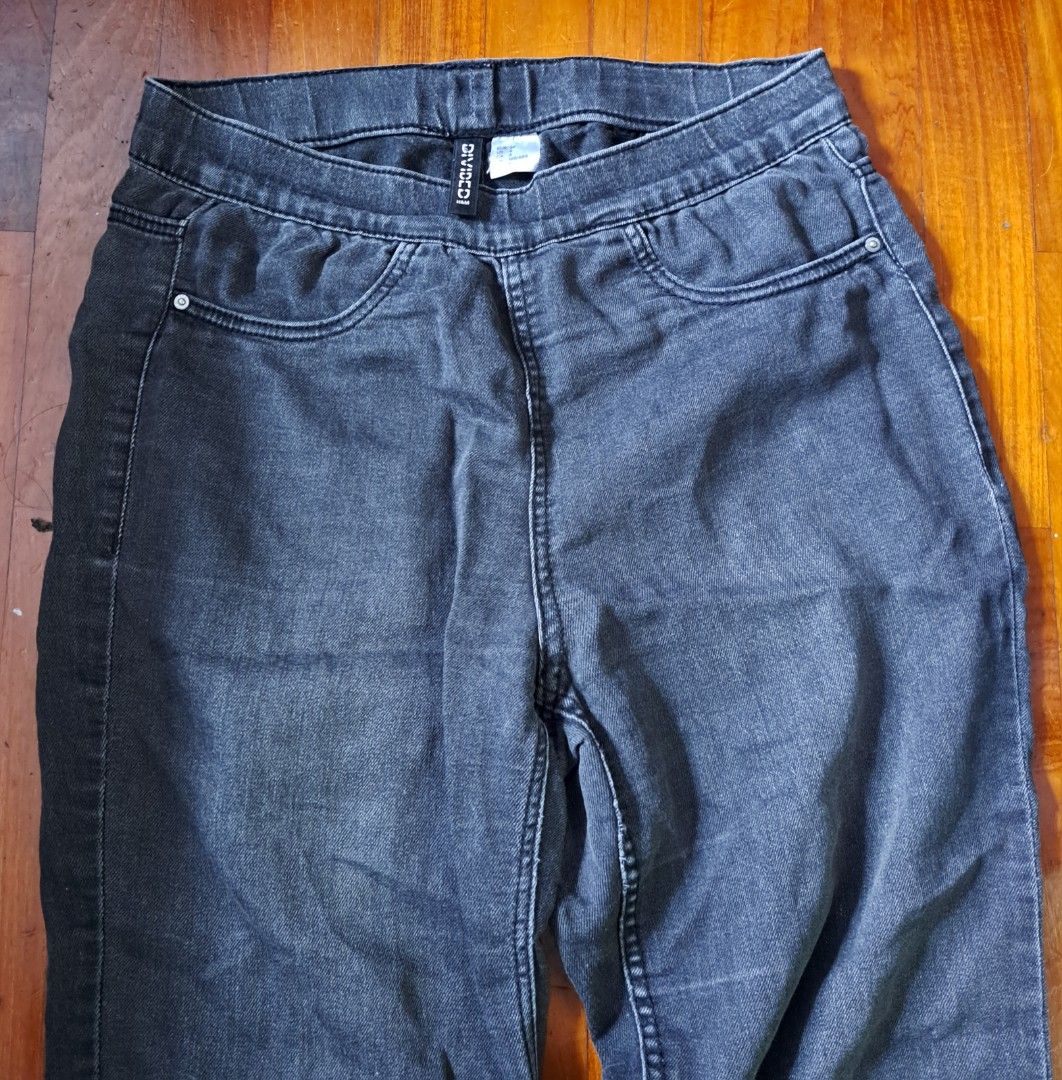 h&m black jeans/jeggings