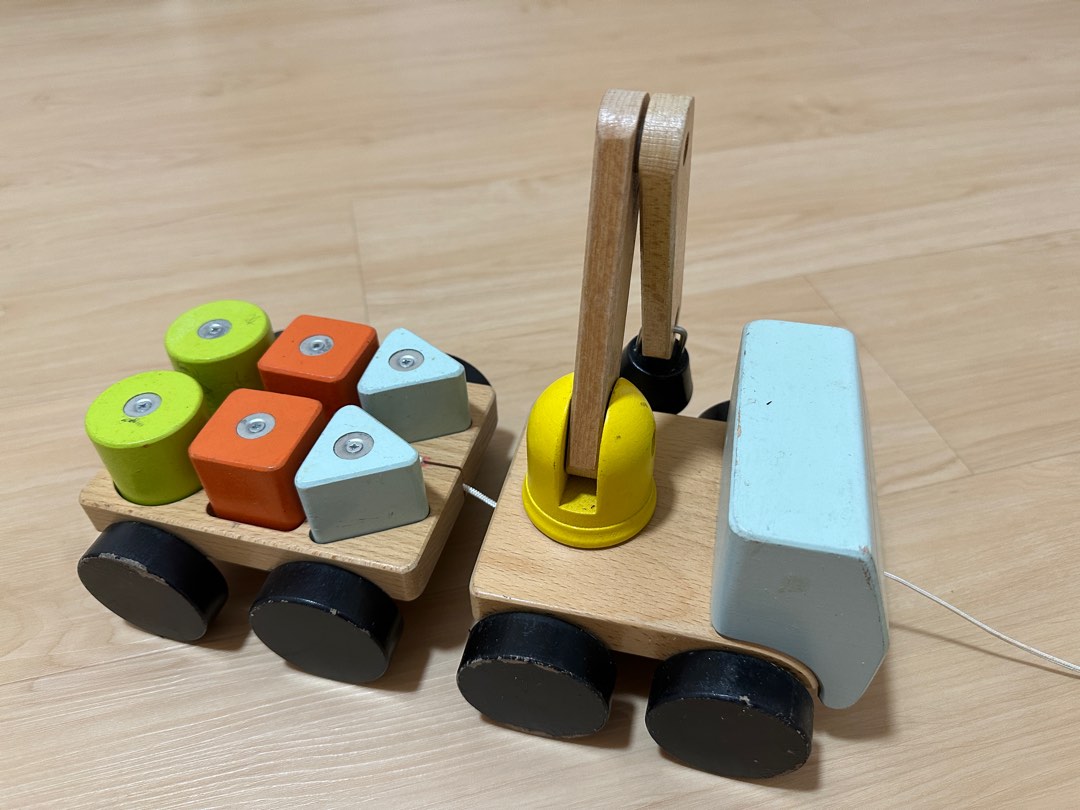 Ikea crane with blocks toy