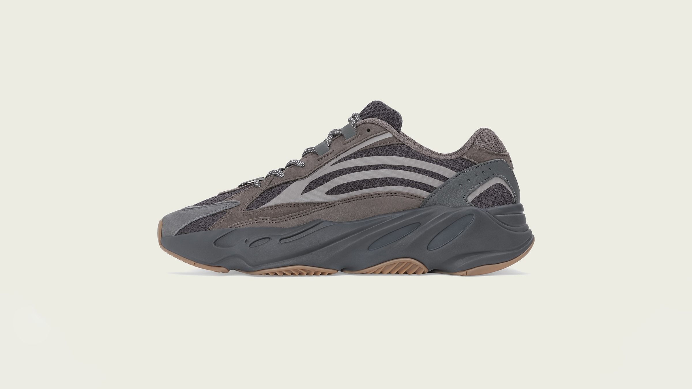 Yeezy store 700 geo