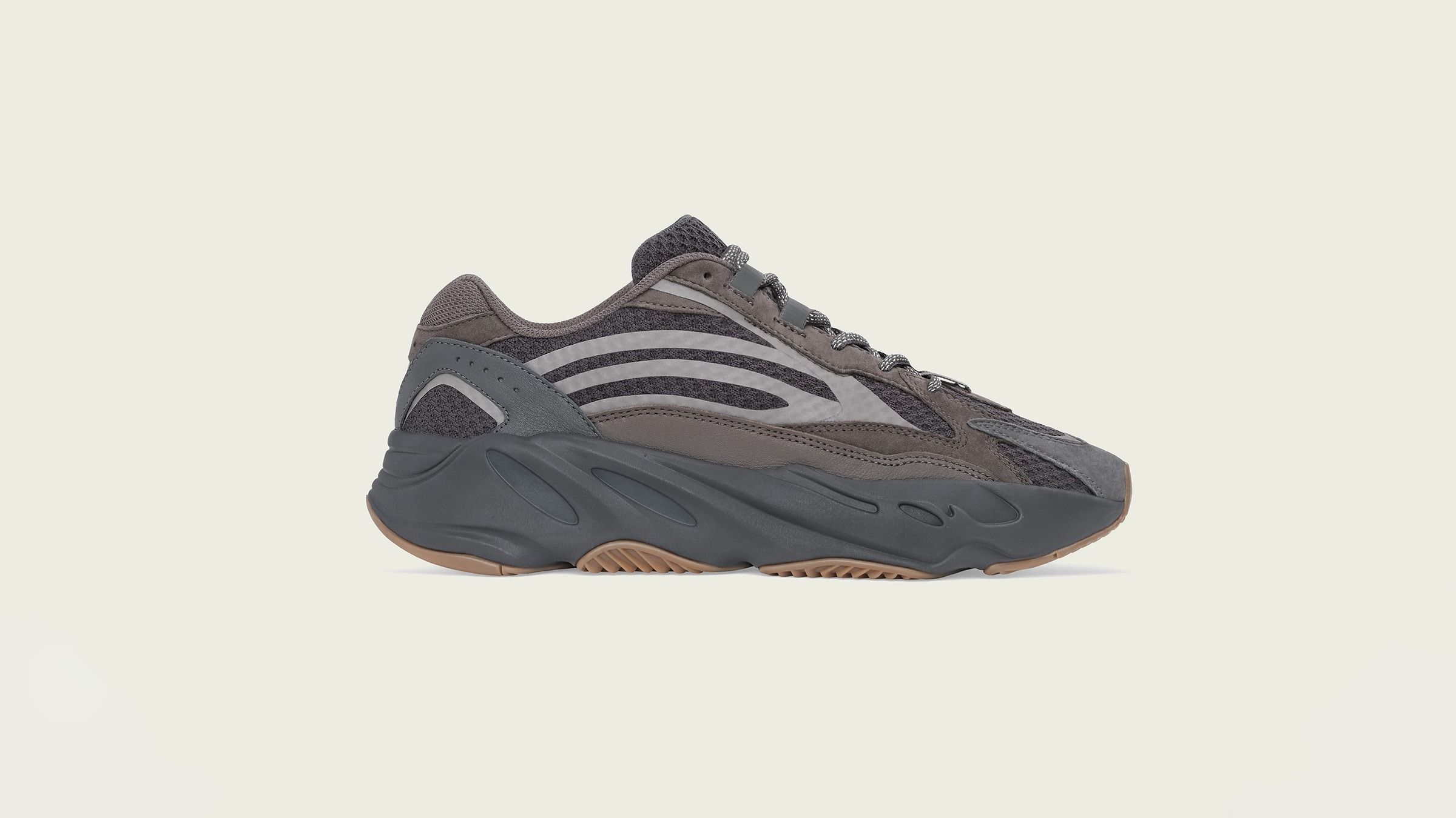 Yeezy 700 stock outlet
