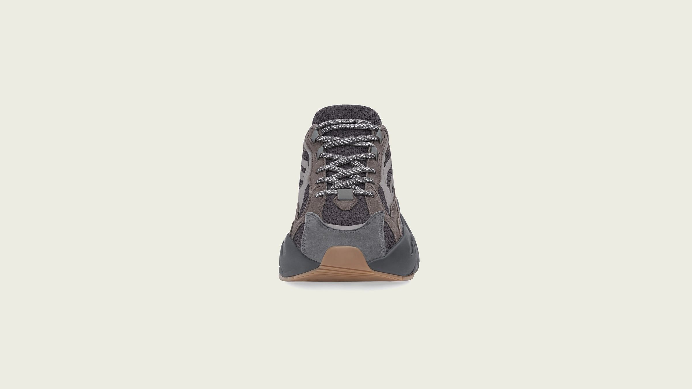Yeezy hotsell 700 geo
