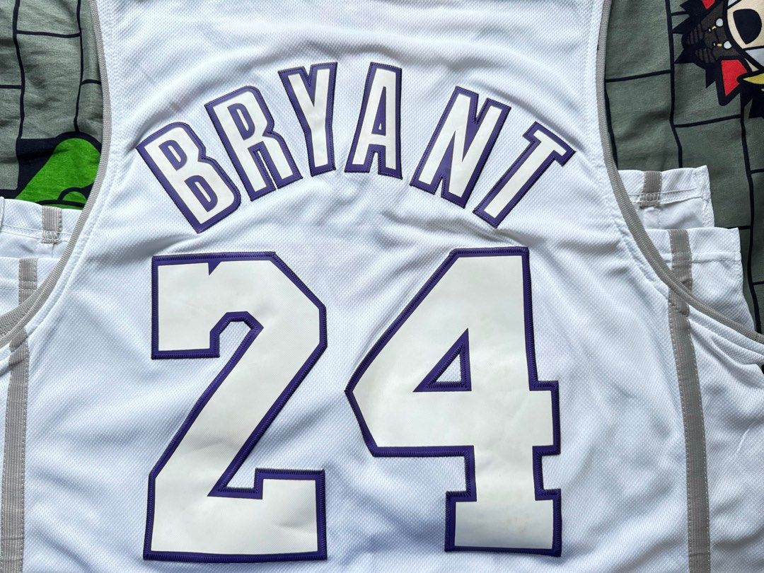 Kobe bryant hotsell christmas day jersey