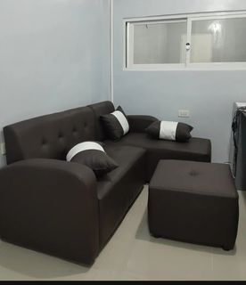 L shape sofa almost brand new