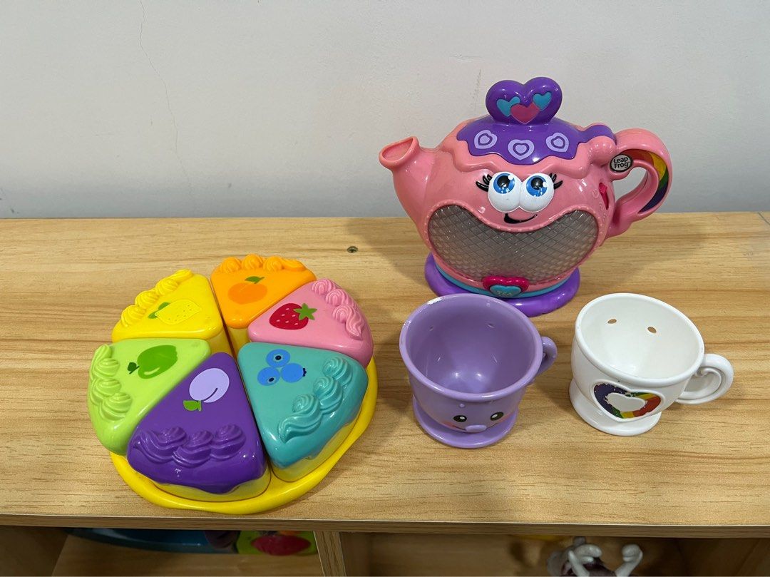 Leapfrog tea party top set