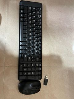 Logitech keyboard and mouse set64087427619841110