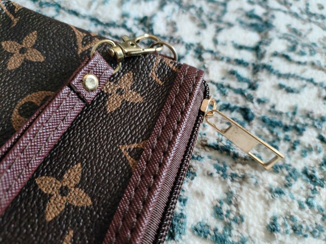 Lv wristlet wallet sale