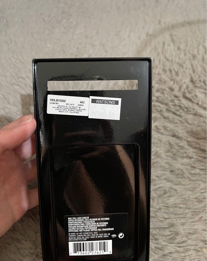 MAC Full Lash Curler (Category: Makeup) located in Paranaque City. Submitted by michfinds (Listing ID 1282117724, Image 2). Description: Brandnew & Sealed 💯 Authentic Bought at Watsons MAC Full Lash Curler Color: Black *has extra foam *glides smoothly Higly recommended Lightweight Very effective #mac cosmetics #face care #skin care #eye care #make up #mascara #eye lash.