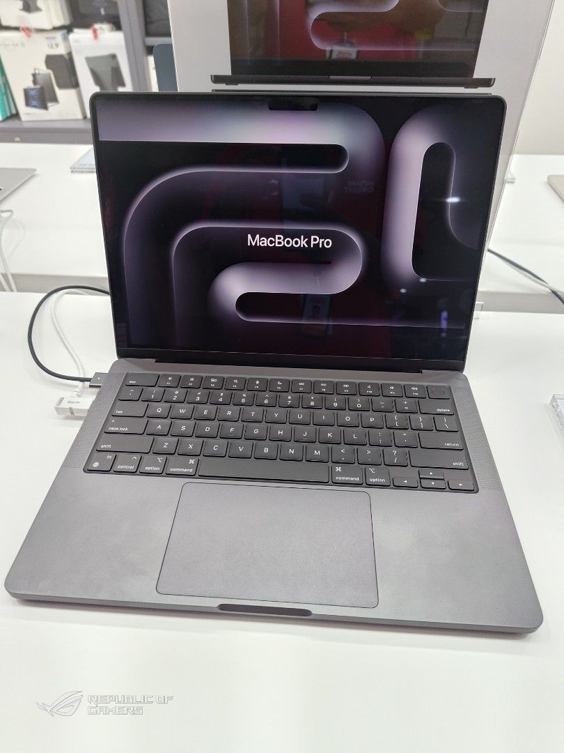 ジャンク)MacBook M3 Pro 11C 14C 18GB 512GB Apple MacBook Pro 14