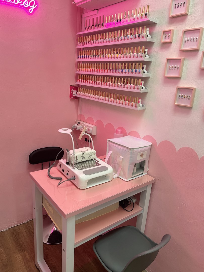Nail table to rent! Are... - Creative Nails And Beauty Navan | Facebook