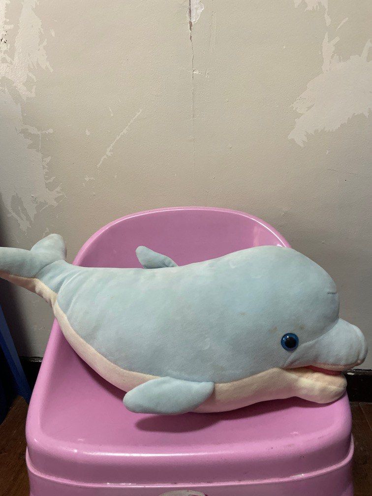 Manila ocean park dolphin plushies (Category: Plushies & Soft Toys) located in Manila. Submitted by dmdnice (Listing ID 1282091270, Image 3). Description: Needs washing.
