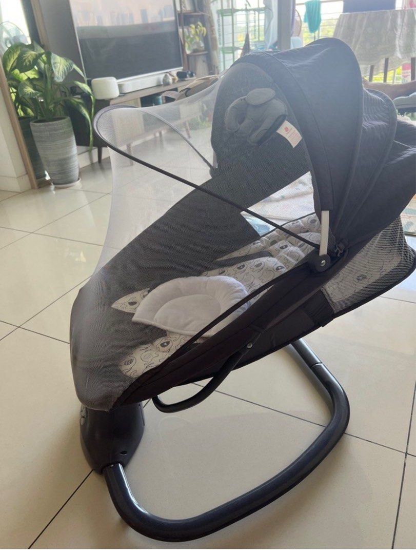 Graco swing cheap bouncer bassinet