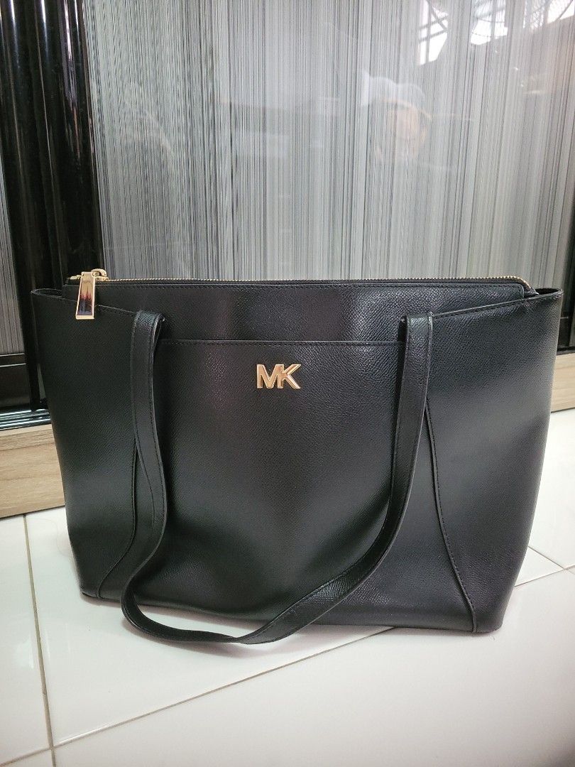 Michael kors maddie deals large logo tote