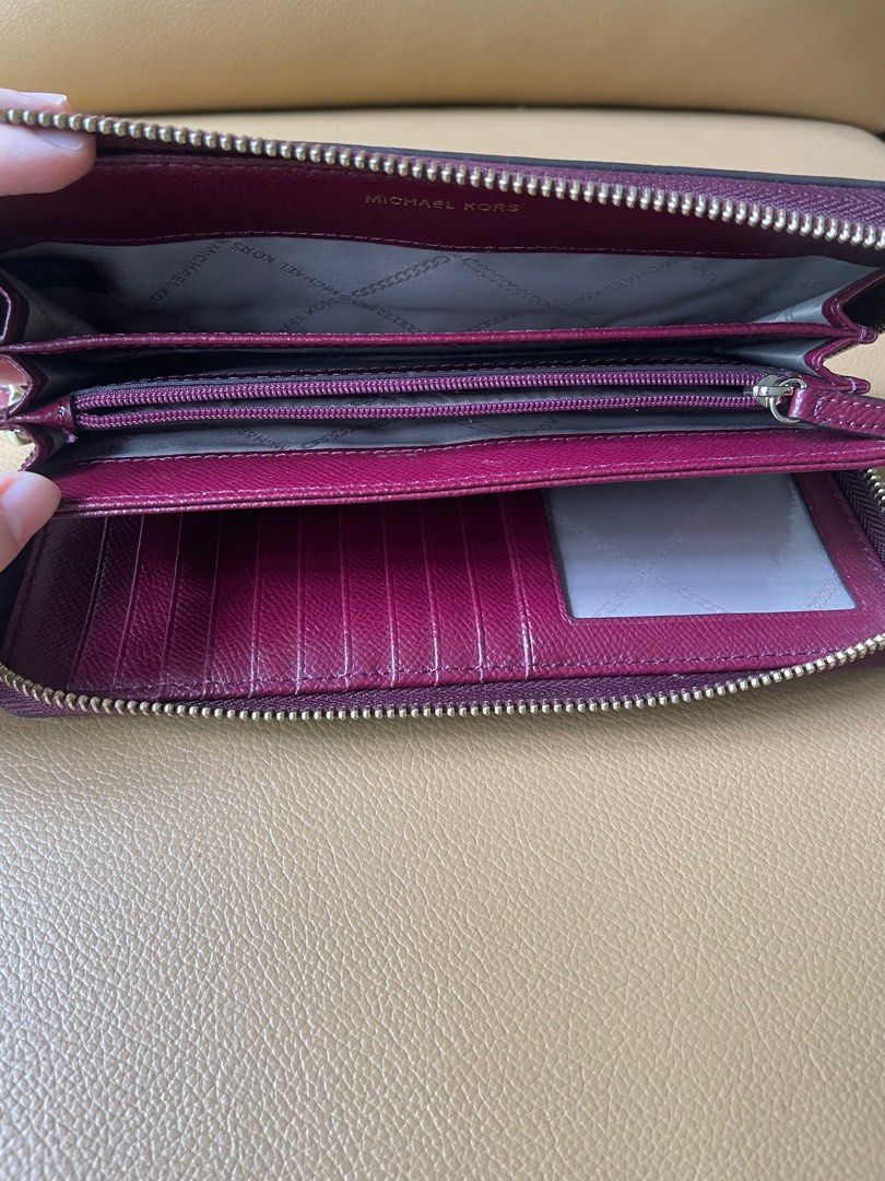 iKRIX-michael-kors-wallets--purses-adele-mulberry-double-zip-wallet -00000115537f00s003.jpg