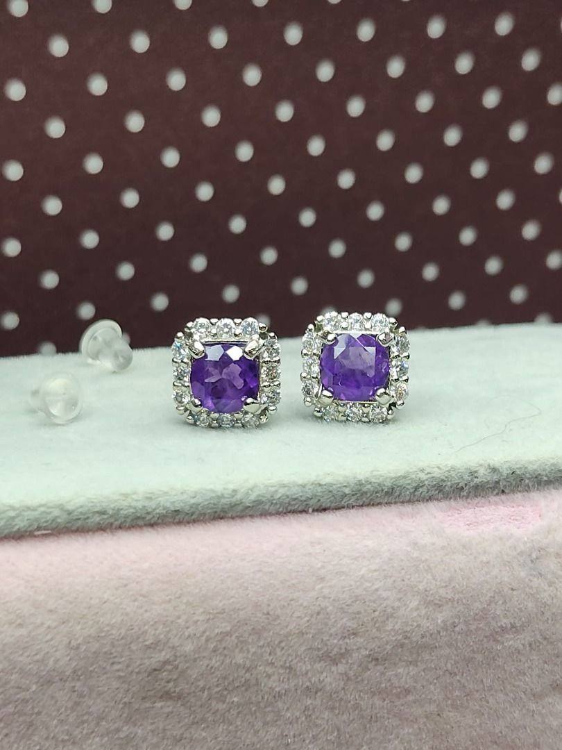 Natural Purple Amethyst Crystal Silver Ear Studs E603