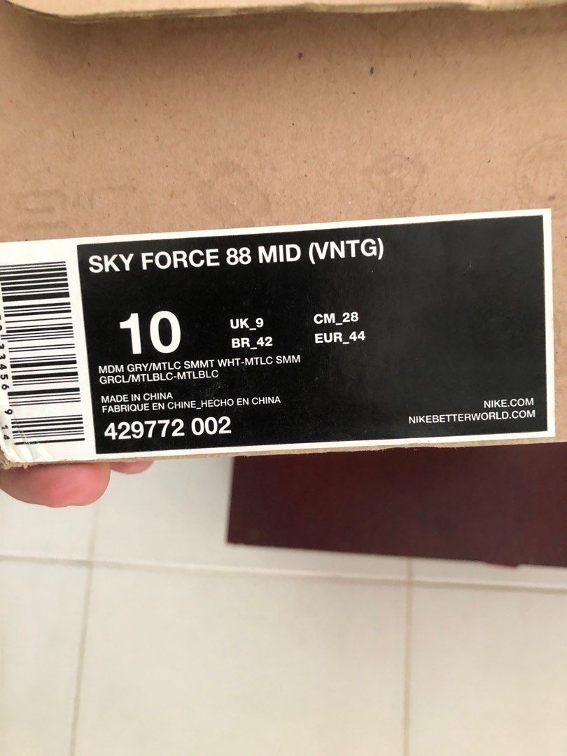 NEGO Rare 2011 Nike Sky Force 88 Mid VNTG Men s Fashion