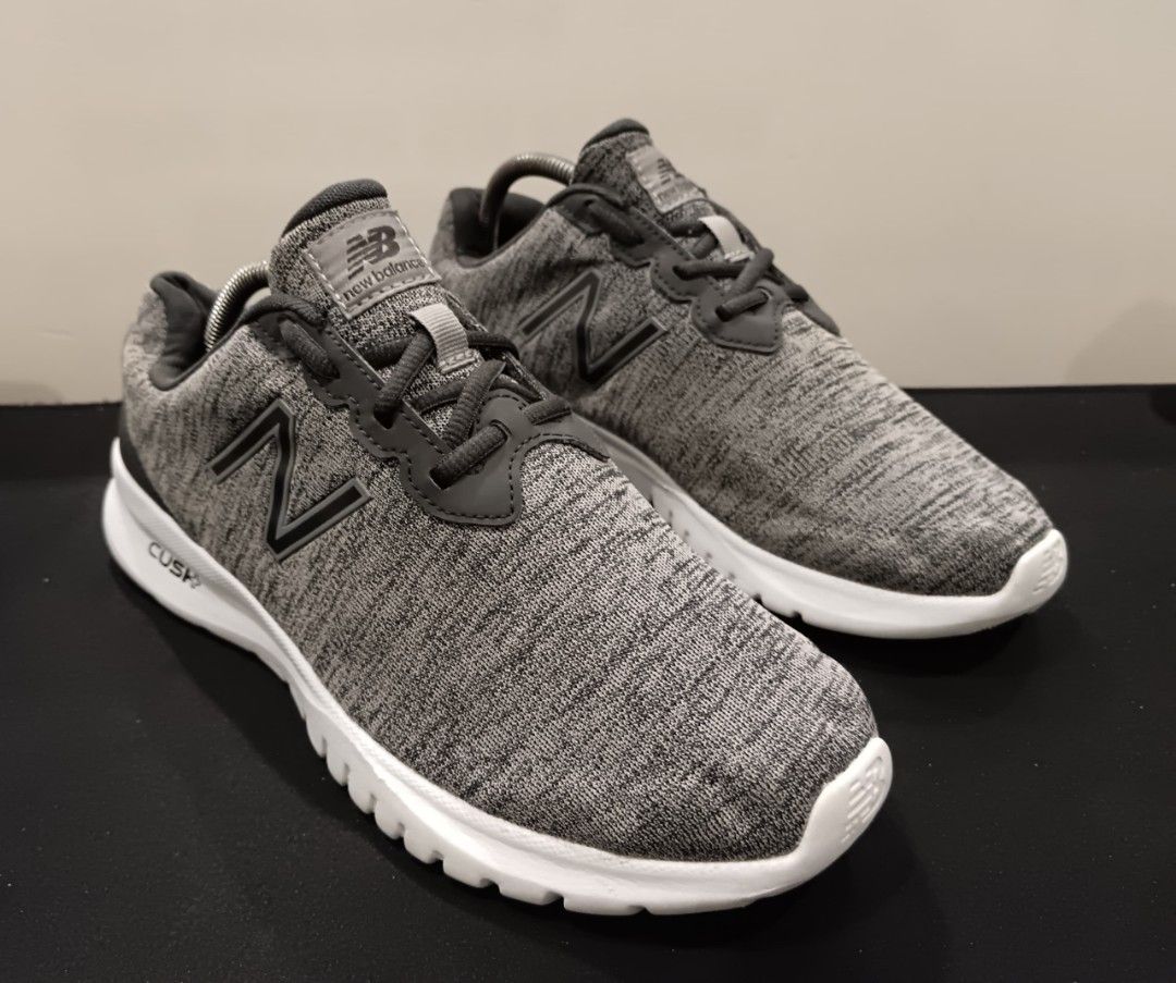 NEW BALANCE 33 V1 8uk Running lawa Men s Fashion Footwear Sneakers on Carousell