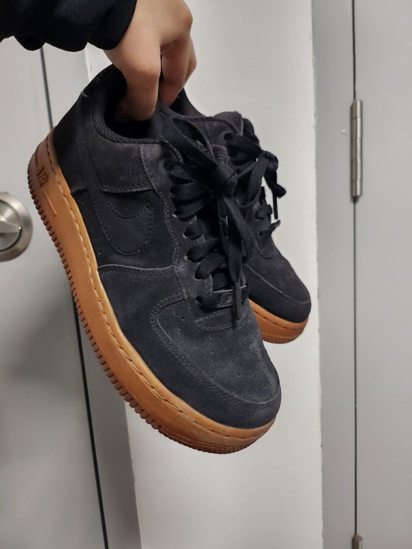 Black suede af1 gum sole outlet